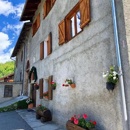 Lägenhet San Marco With A View. Oulx